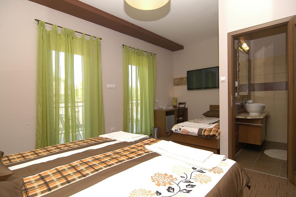 Hotel Corso Siófok Cameră foto
